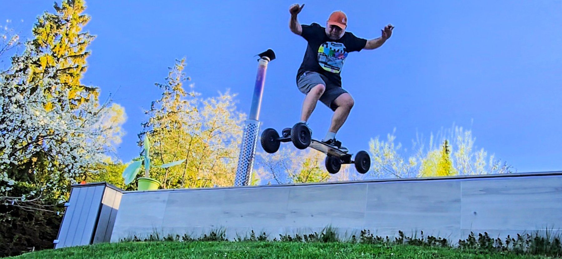 Skateboards: Mountainboard Skateboard Trio Action – Gebraucht aus Magglingen/Macolin von Vieuxdruide