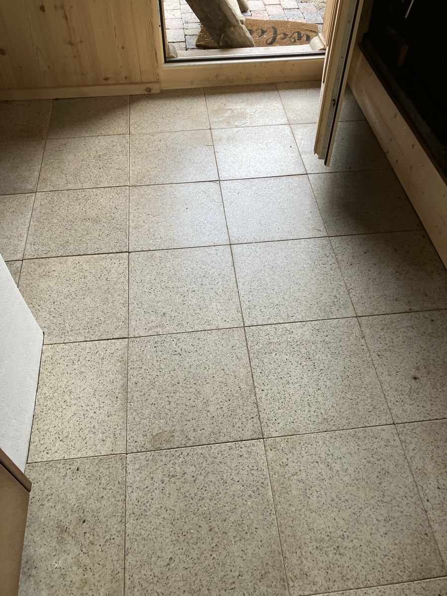 Revêtements de sol: Gartenplatten geschliffen – D'occasion à Belp par Magy2