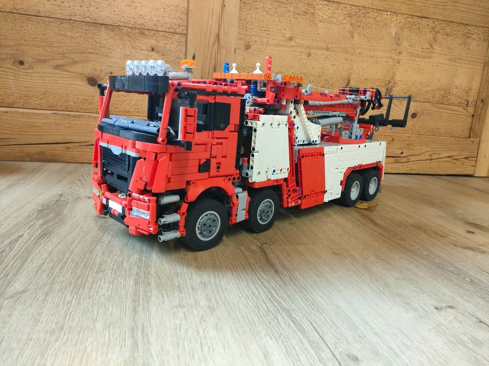 Lego Technic LKW Custom RC Lion TGS Rotator (Gebraucht) in Reinach AG ...