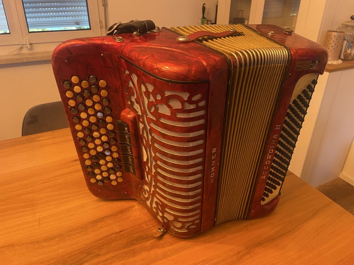 Hohner Instruments de musique: Hohner Accordina III – D'occasion à Altstätten SG par Nik2009 4