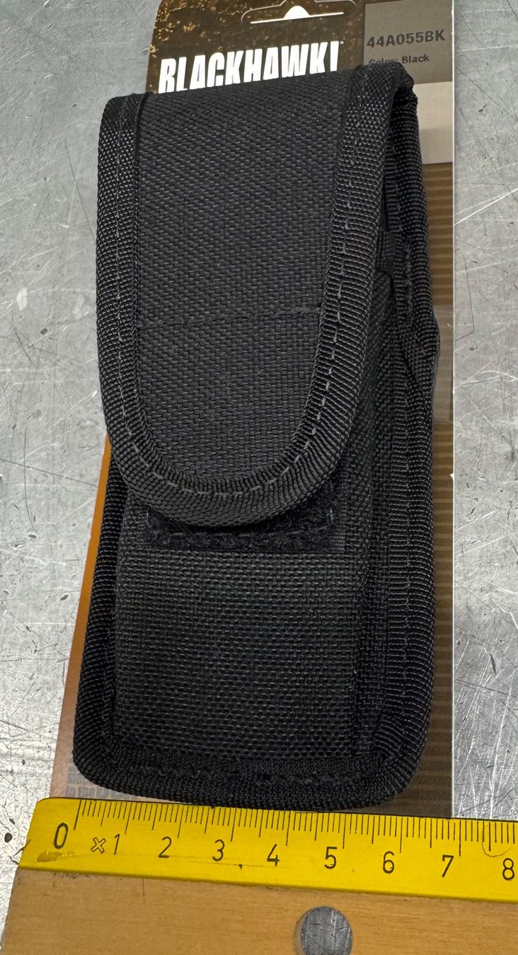 Tiro a segno: Blackhawk Universal Single Mag/Knife Case, Neu – Nuovo e nell'imballaggio originale da wallisellen venduto da Simbadog