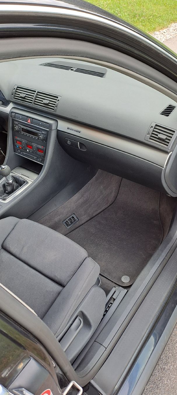Audi Autos: Audi A4 1.8T Quattro Avant – D'occasion à Schattdorf par Belti77 5