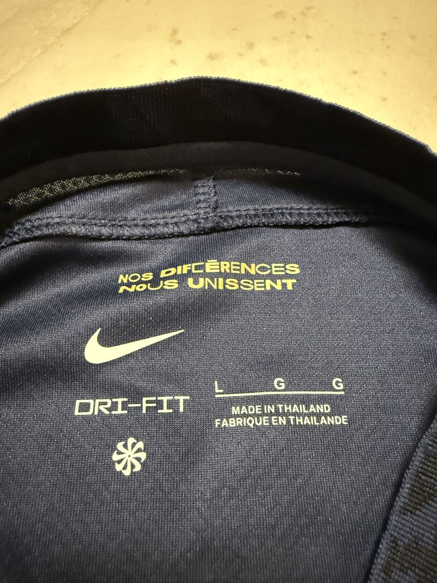 Nike Canottiere & Pantaloni: Frankreich Trikot Mbappe – Nuovo (secondo la descrizione) da Bronschhofen venduto da leo_99hp 4