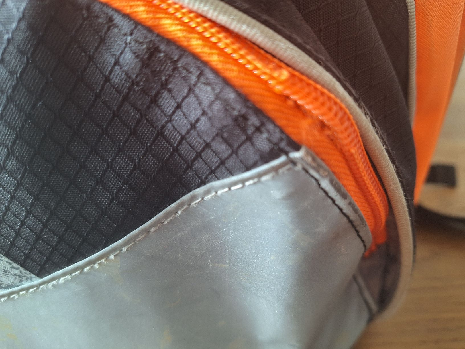 Borse & Zaini: Scout Schulrucksack – Usato da Selzach venduto da Stony17 5
