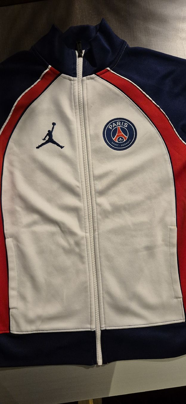 Jacken & Mäntel: Psg Trainer Jacke – Gebraucht aus Frauenfeld von ROY33 1