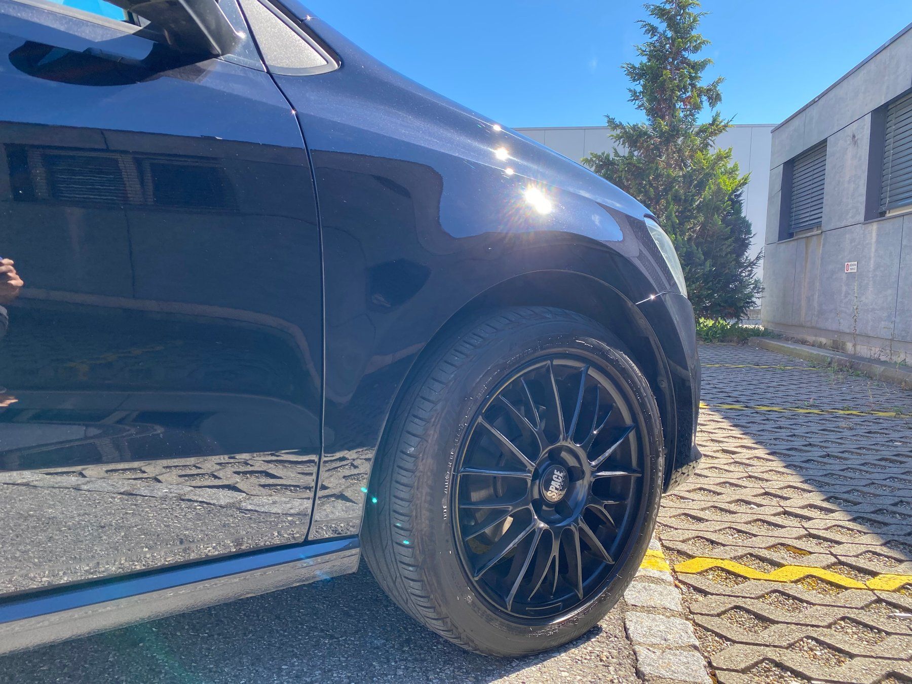 VW Automobili: VW Polo 1.2 TSI BMT - Iv. 01/2015 – Usato da Dübendorf venduto da breitling14 6
