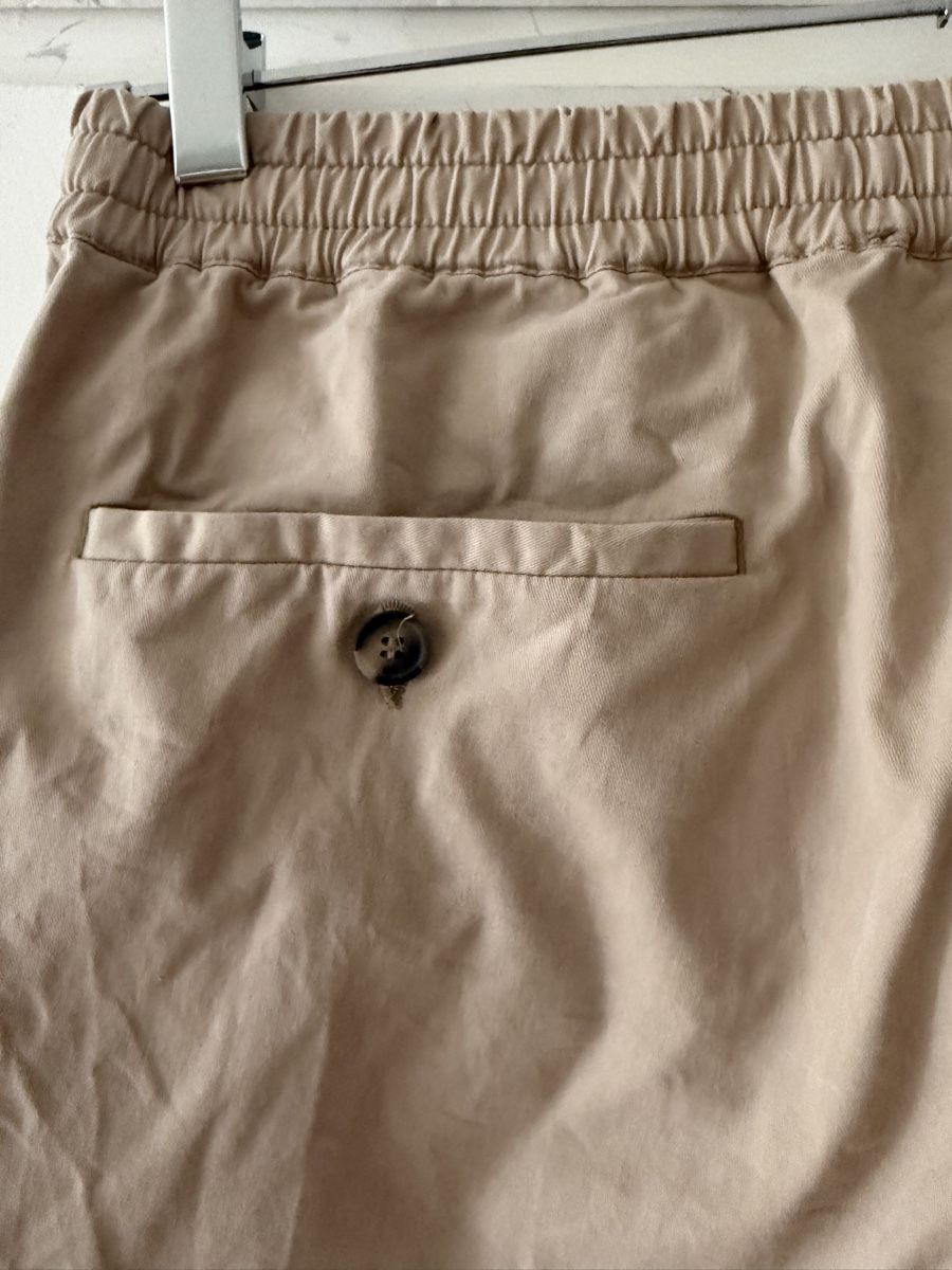Sandro Pantaloni: Pantaloni Sandro Beige Taglia 38 Usati – Difettoso da Lugano venduto da can_xdd8 4
