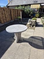 Granittisch rund