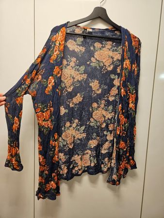 Boho Hippie Cardigan geblümt von H&M Gr. S