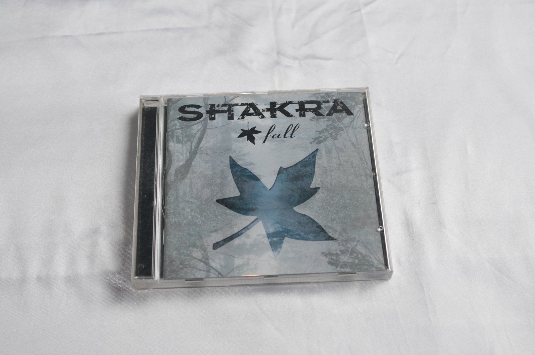 CD: CD Shakra – Usato da Meiringen venduto da irie07