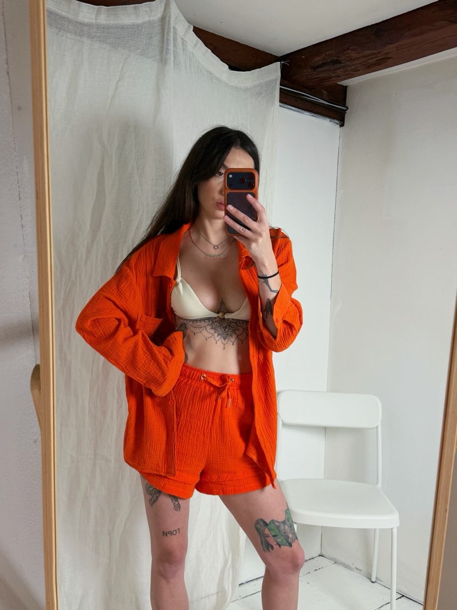 Kleiderpakete: Orange cotton set shirt and shorts – Gebraucht aus Knonau von Grapesvintage 1