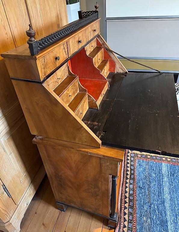 Bureaux: Sekretär Massivholz – D'occasion à Hedingen par Acf1 1