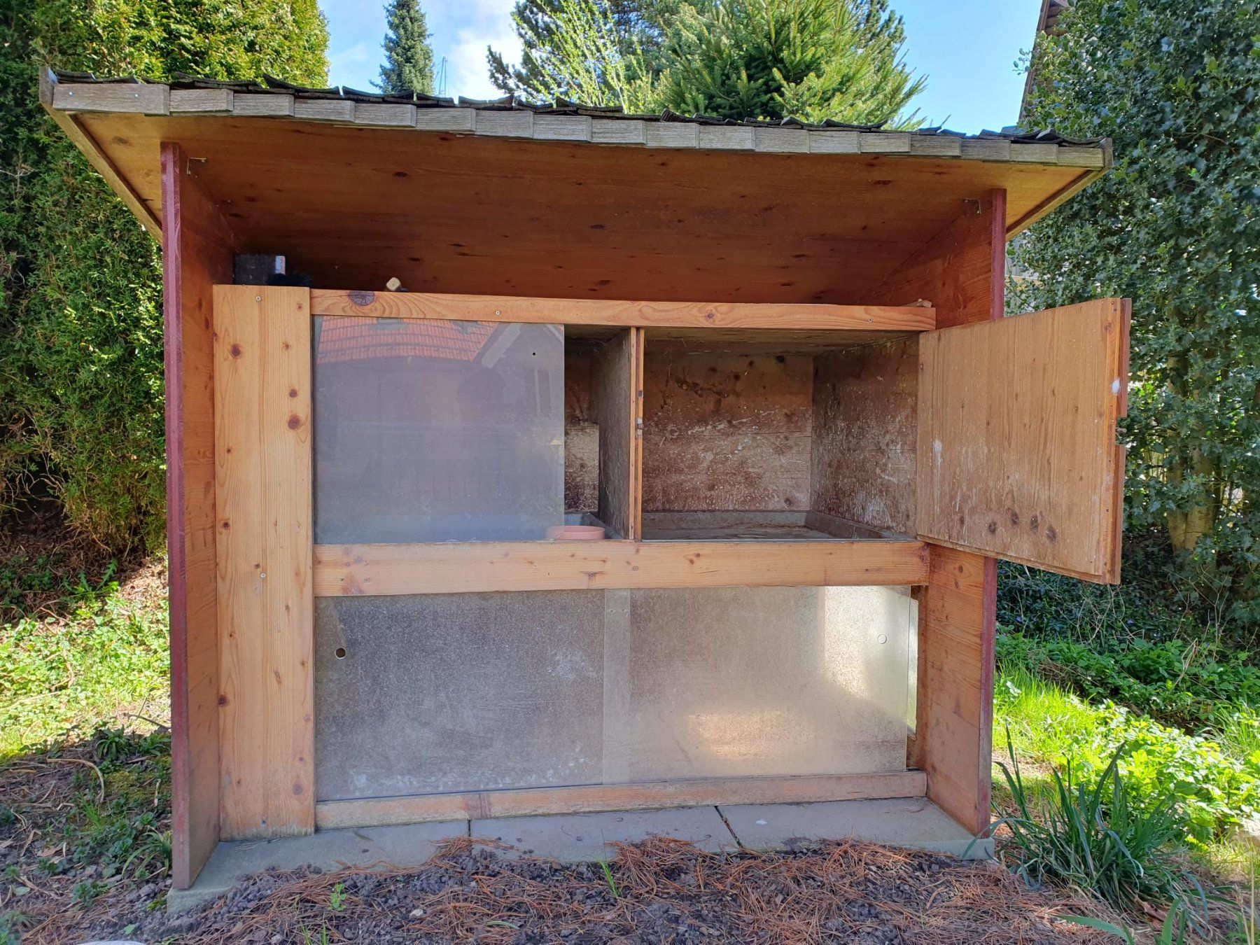 Käfige, Transport & Sicherheit: Grosses Hasenhaus selbst gebaut – Gebraucht aus Teufen AR von  3