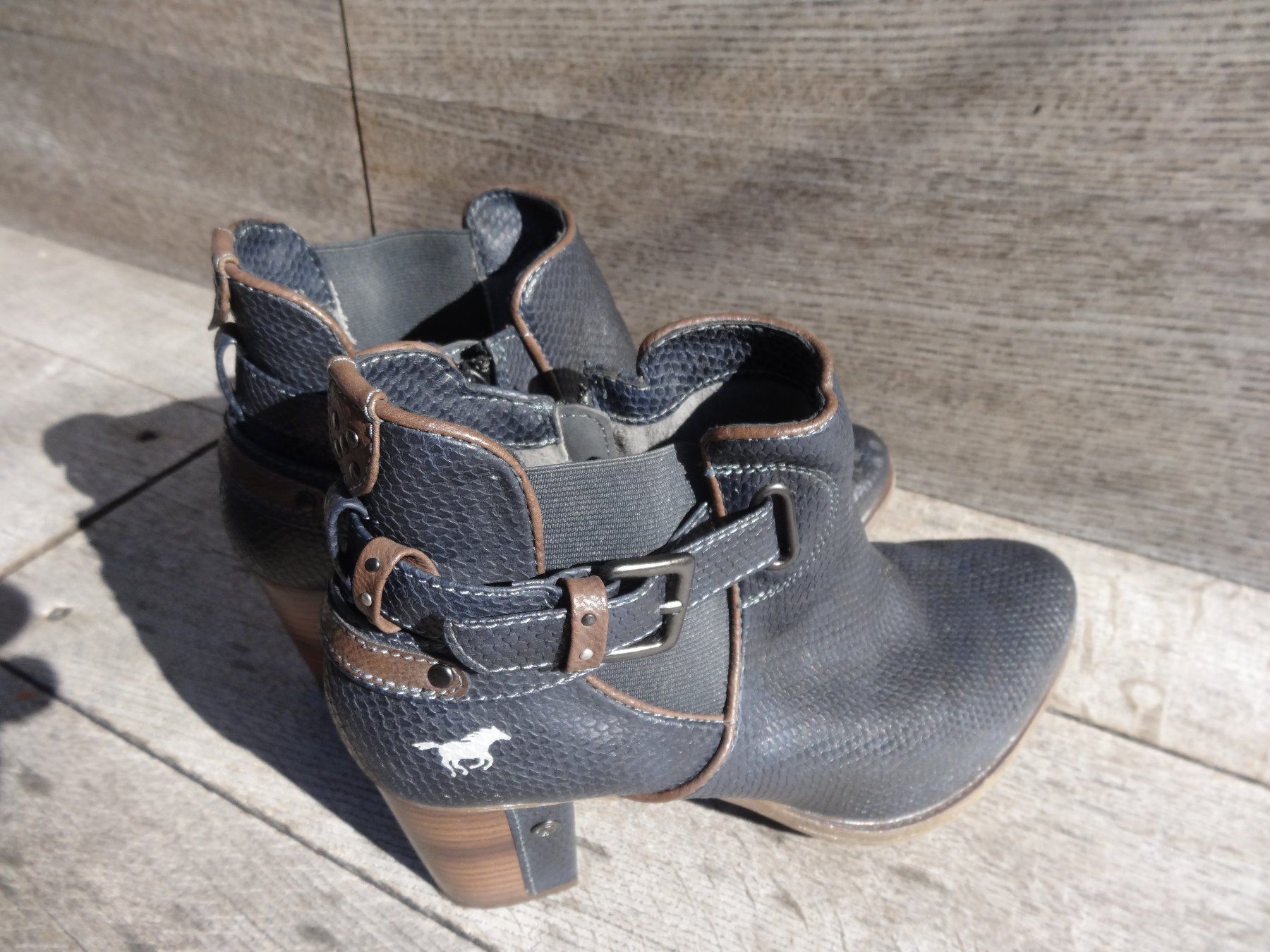 Mustang Scarpe da donna: bottines true DENIM MUSTANG gr. 41 – Usato da Rebeuvelier venduto da falcon58 1