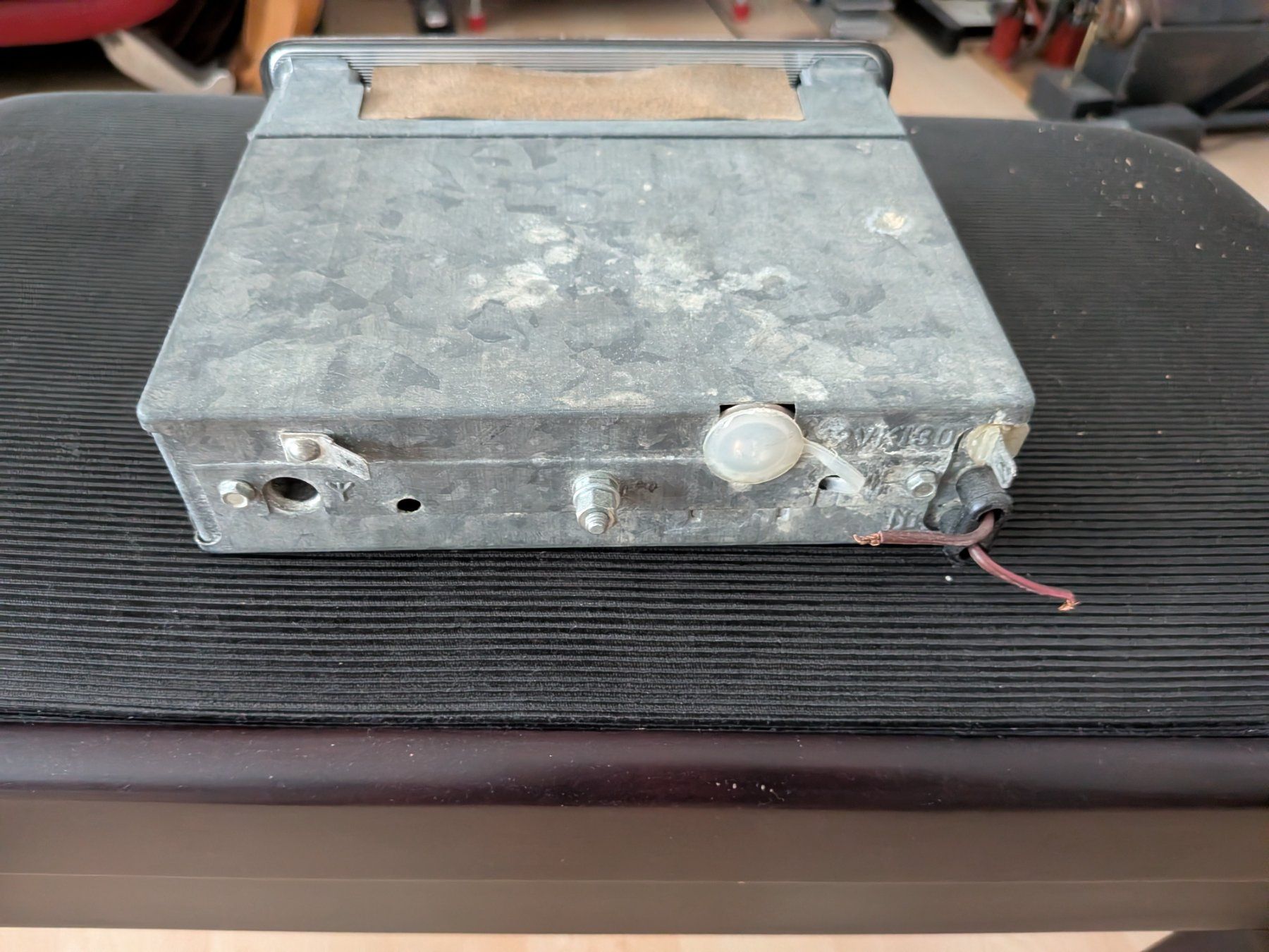 Radios: Original Volkswagen Oldtimer Autoradio – Gebraucht aus Lyss von Spartan76 1