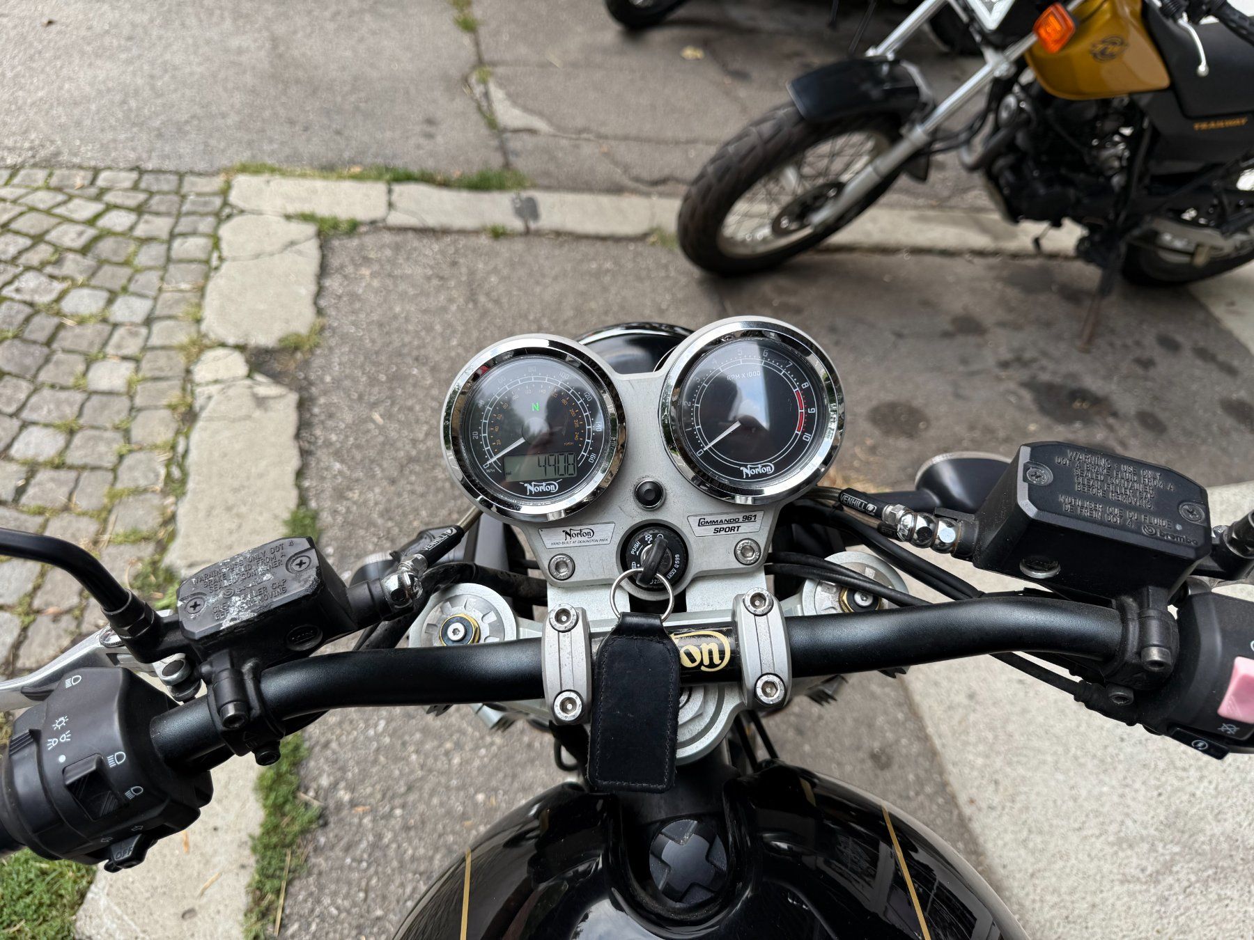 Norton Strada: NORTON Commando 961 Sport – Usato da Burgdorf venduto da scm02 6