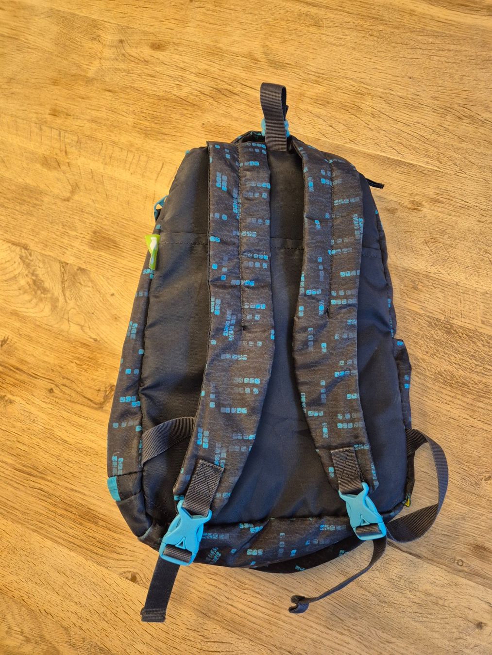 Ergobag Kindertaschen: Ergobag Schulthek-Set mit Sporttasche und 2x Etui – Gebraucht aus Thalwil von Aljbaba 7