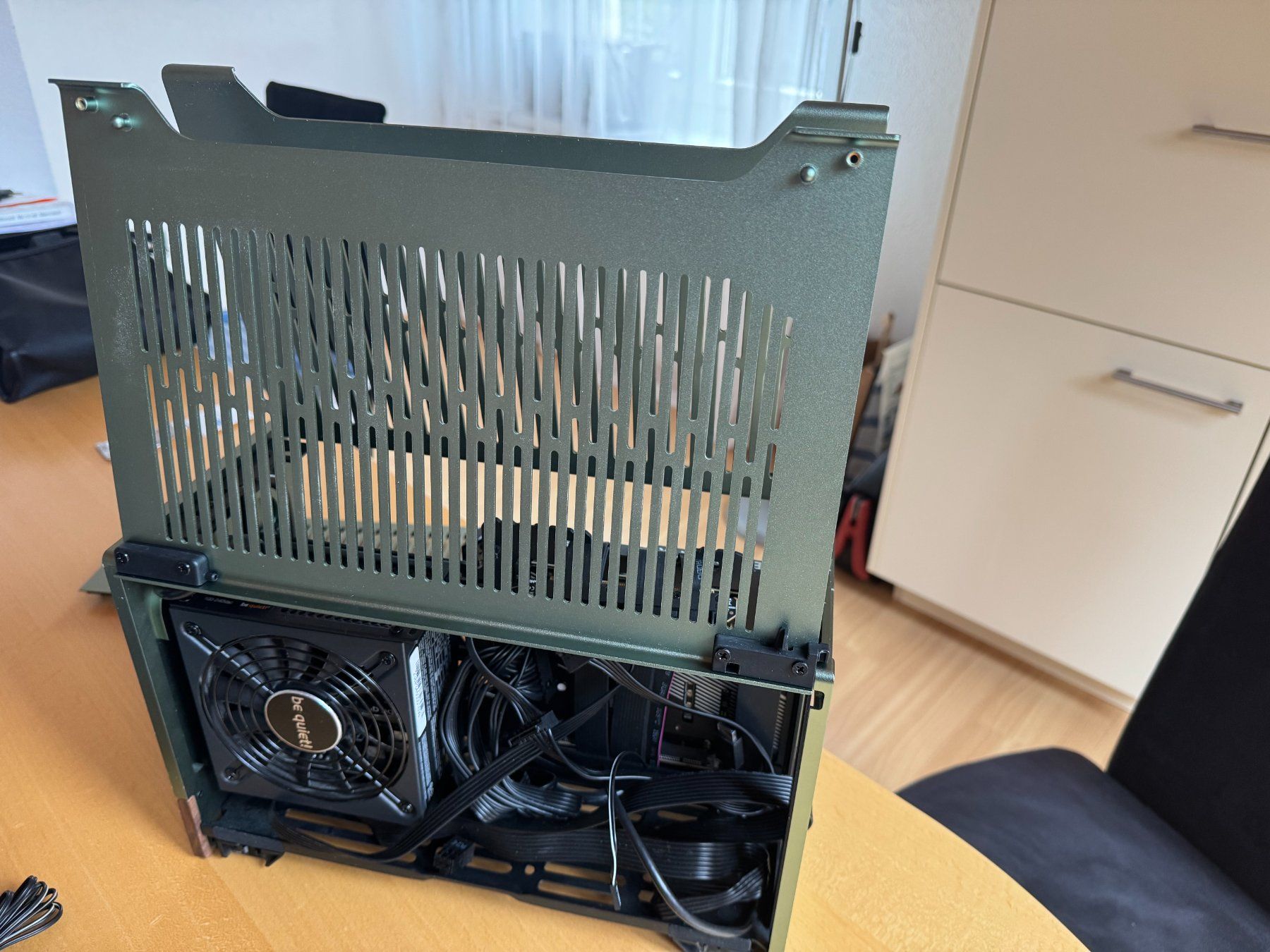 Fractal Custodie: Computer Gehäuse, 600W PSU, ASUS RTX, Kompakt & zugänglich – Usato da Grenchen venduto da pjfox 1