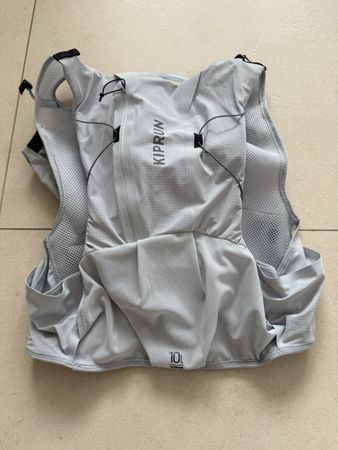 Gilet de course Kiprun 10L gris occasion