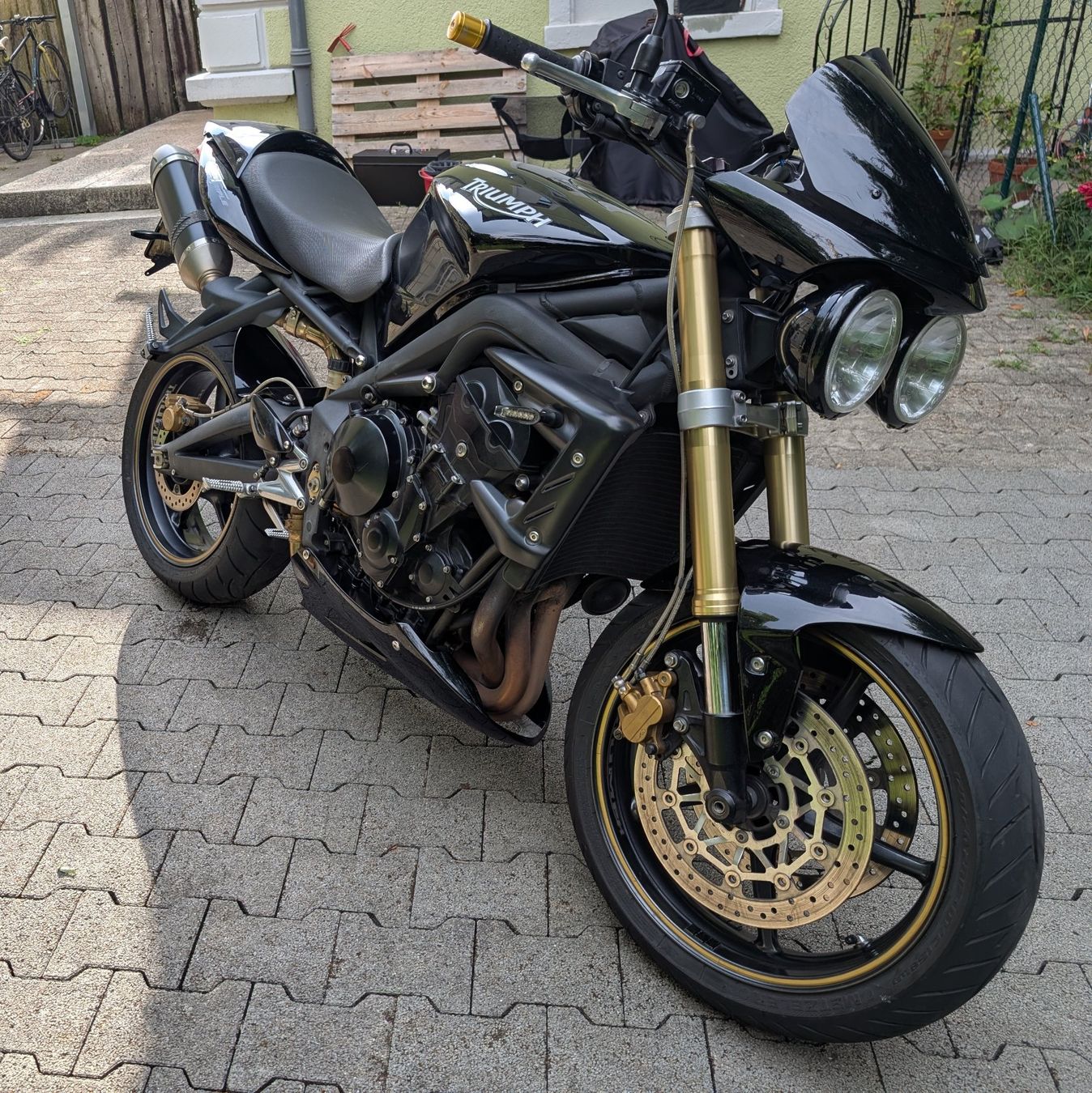 Triumph Strada: Triumph Street Triple 675 – Usato da Ennetbaden venduto da pau_8kxv 1