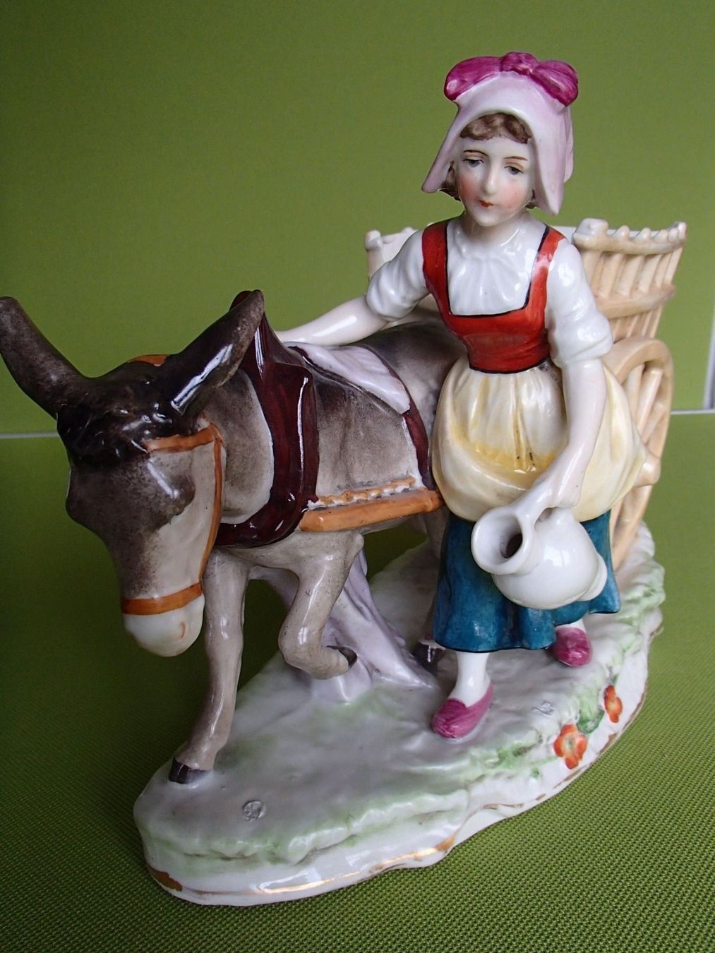 Statuette: Sitzendorf Figur Bauernmädchen mit Esel – Usato da Schöfflisdorf venduto da pullux 1