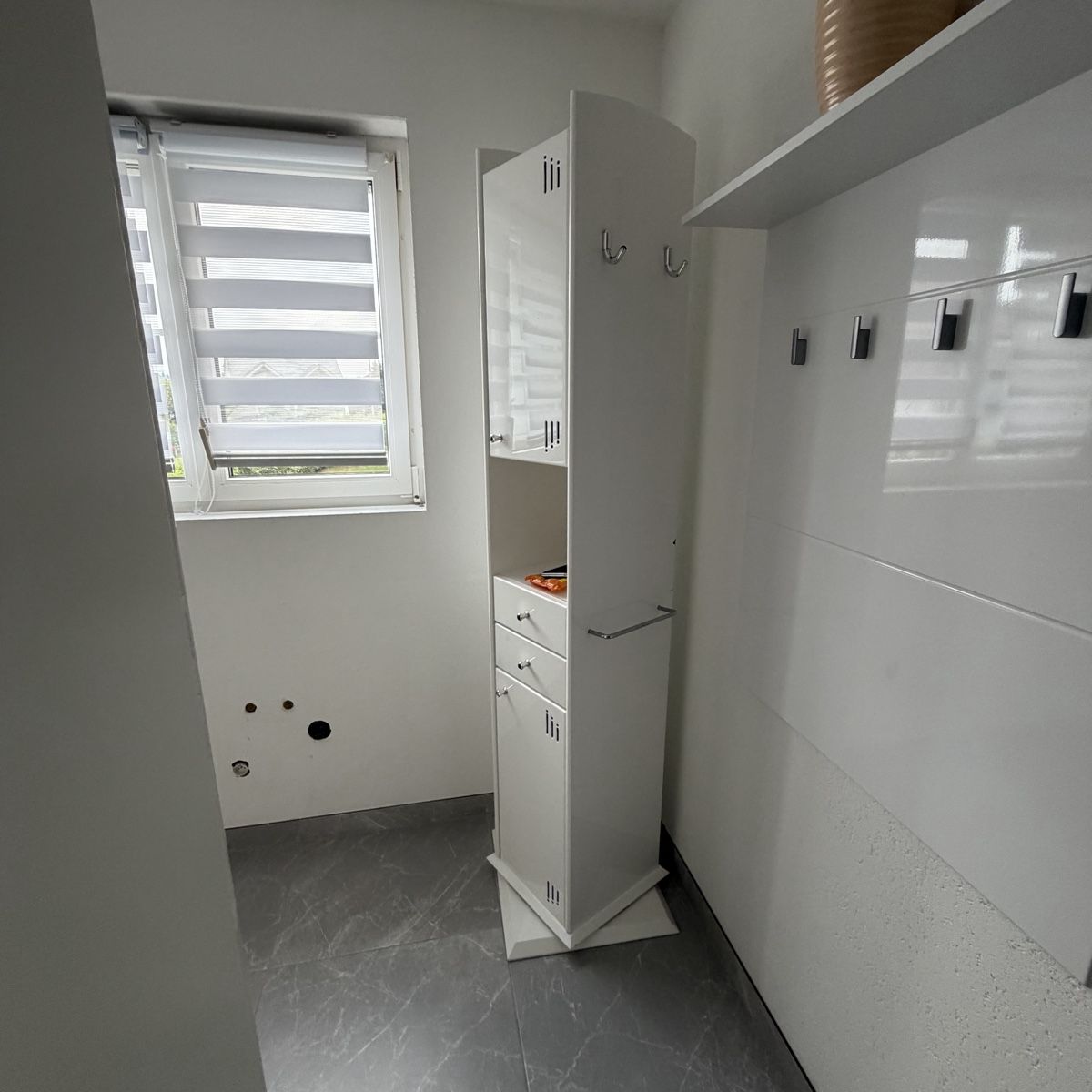 Porte manteau: Garderobenschrank – D'occasion à Oberentfelden par Futurbun1 2