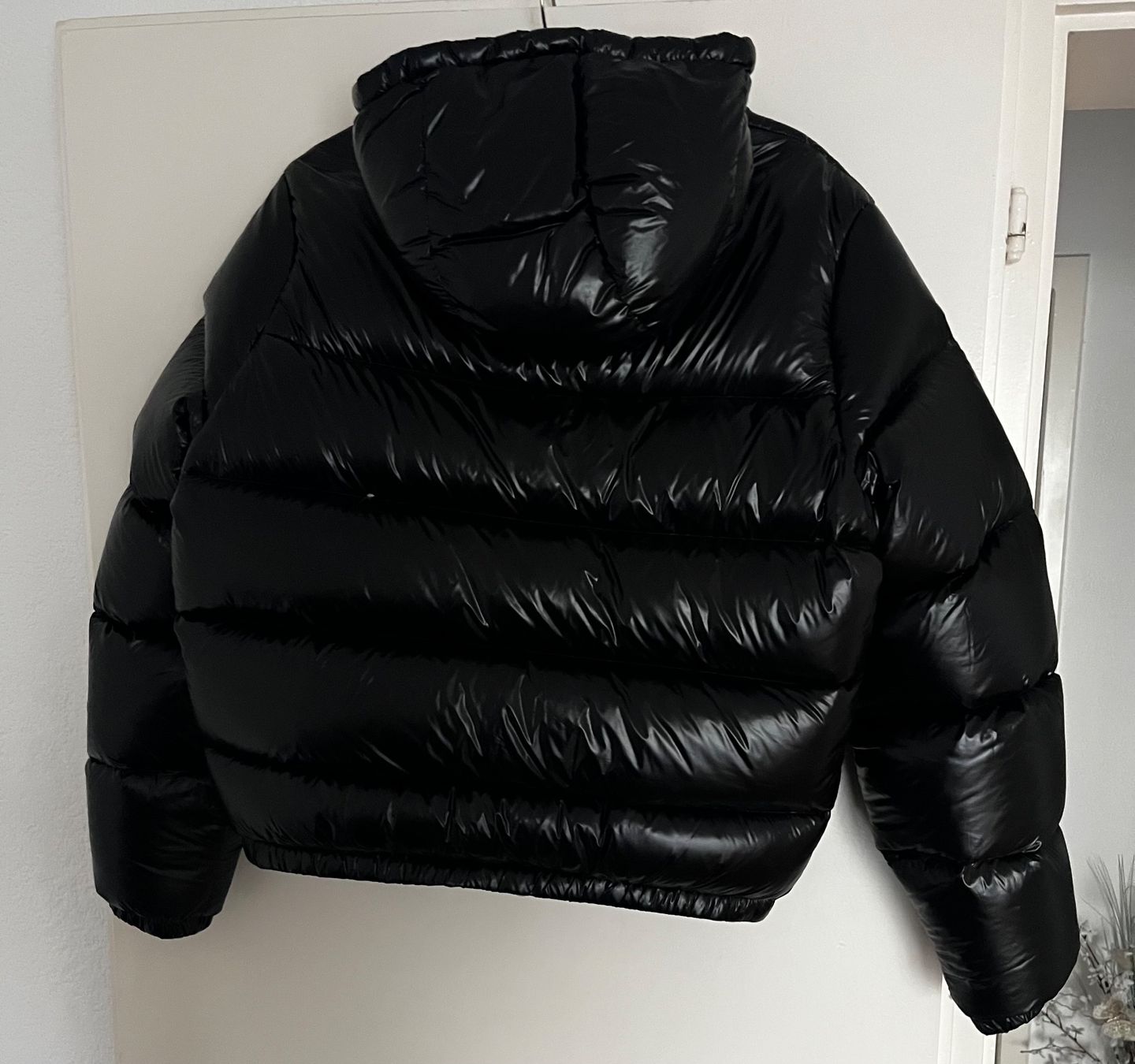 Zara Vestes: ZARA - shiny Puffer (Grösse S) – Neuf (Voir description) à Visp par scallyuri 1