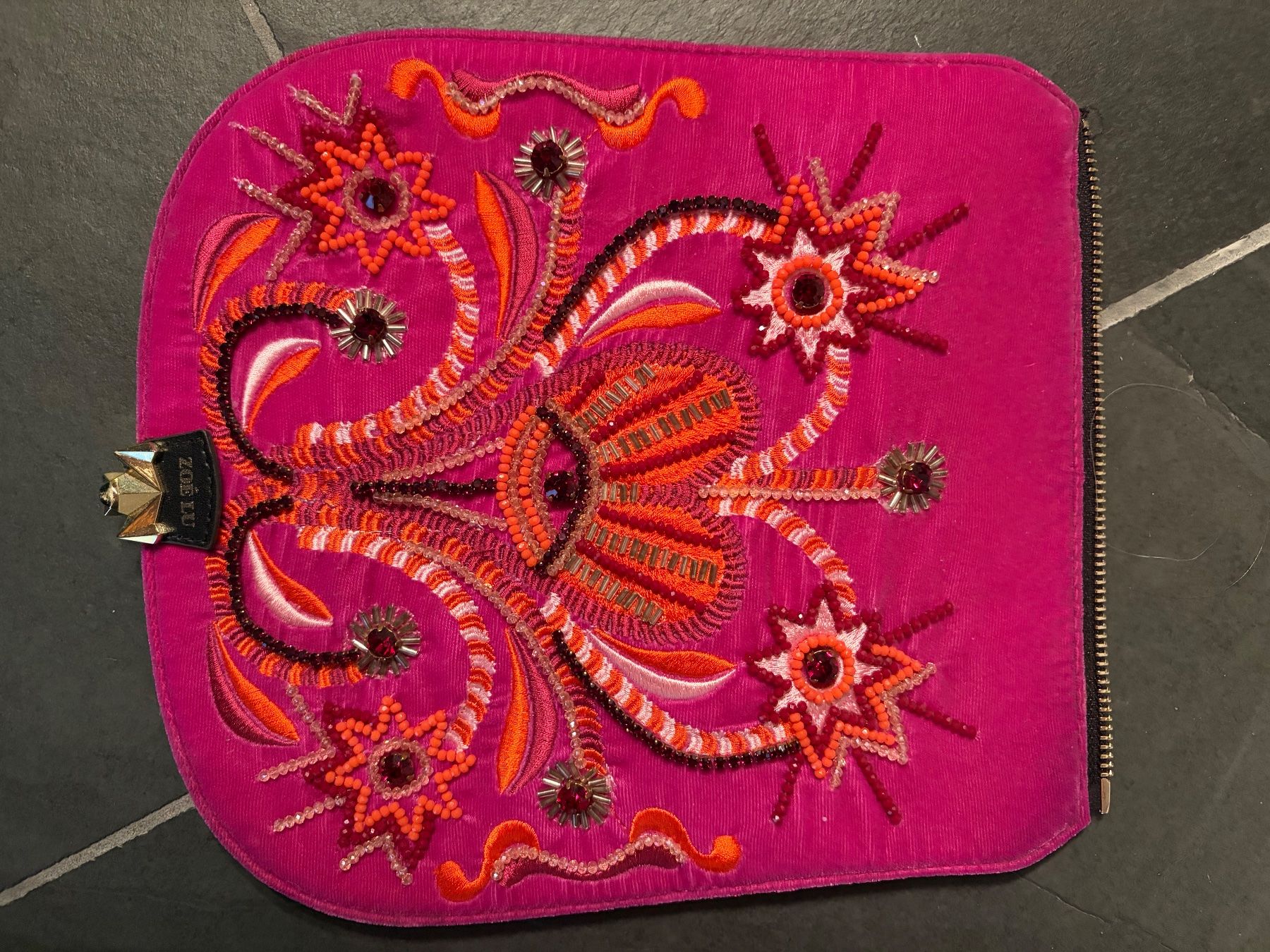 Taschen für Damen: Zoé Lu Taschenklappe Rund – Gebraucht aus Aarau Rohr von cor_7tl9