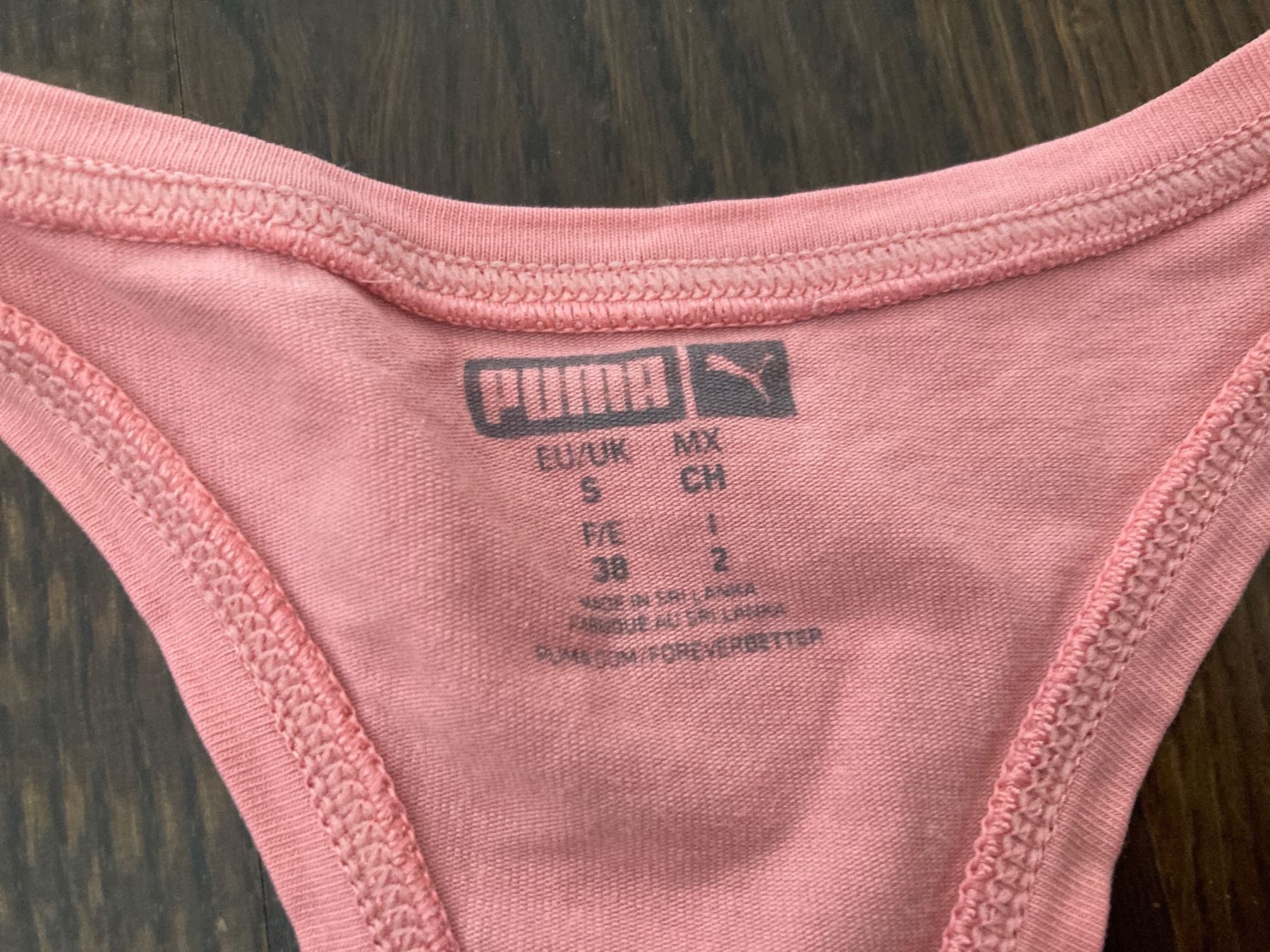 Puma Top: Puma top Grösse S – Usato da Zürich venduto da Bopenyang98765 1