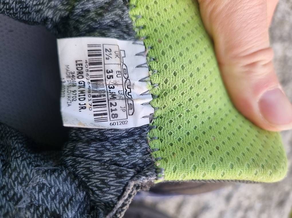 Scarpe per ragazzi: Kinderwanderschuhe von Lowa, Grösse 35 – Usato da Ennetbaden venduto da Dany_M