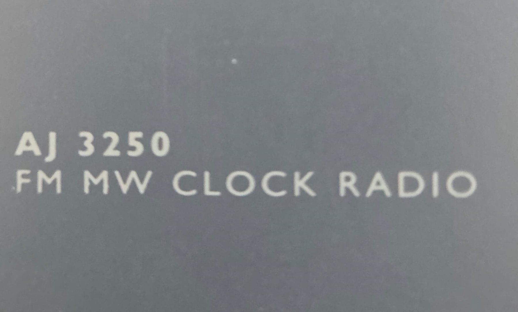 Réveils: radio reveil Philips AJ 3250 – D'occasion à Begnins par IlikeHiPhi 2