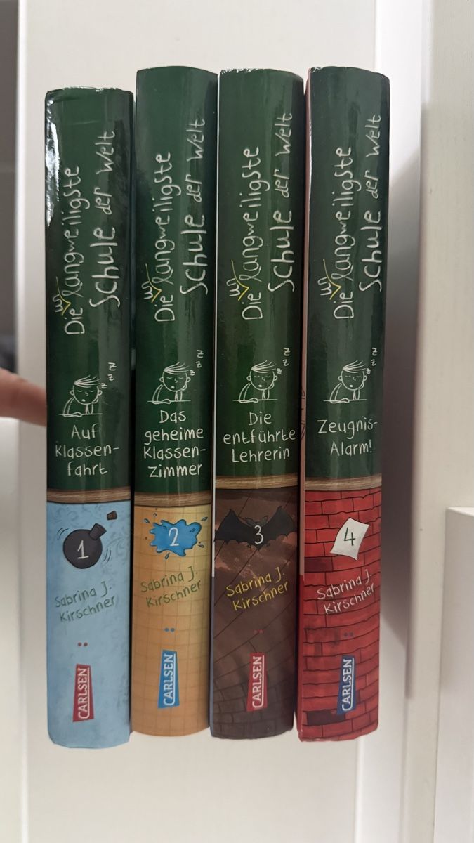 Libri: Die unlangweiligste Schule der Welt 4 Stk – Usato da Urdorf venduto da liska55 1