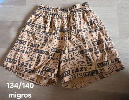 Shorts kurze Hosen 134/140