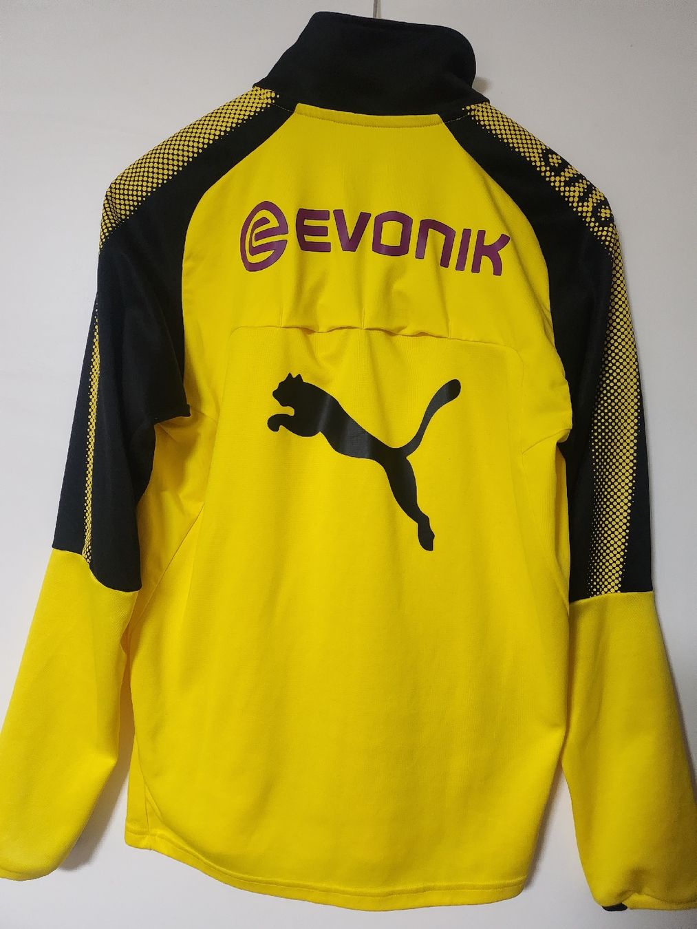 BVB Leibchen & Hosen: bvb Training zip  – Gebraucht aus taegerwilen von bachele 2