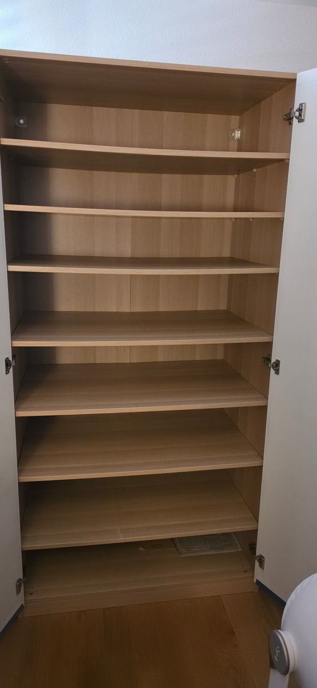 Ikea Schränke: Schrank 2-Türig – Gebraucht aus Sempach Station von monika65 4