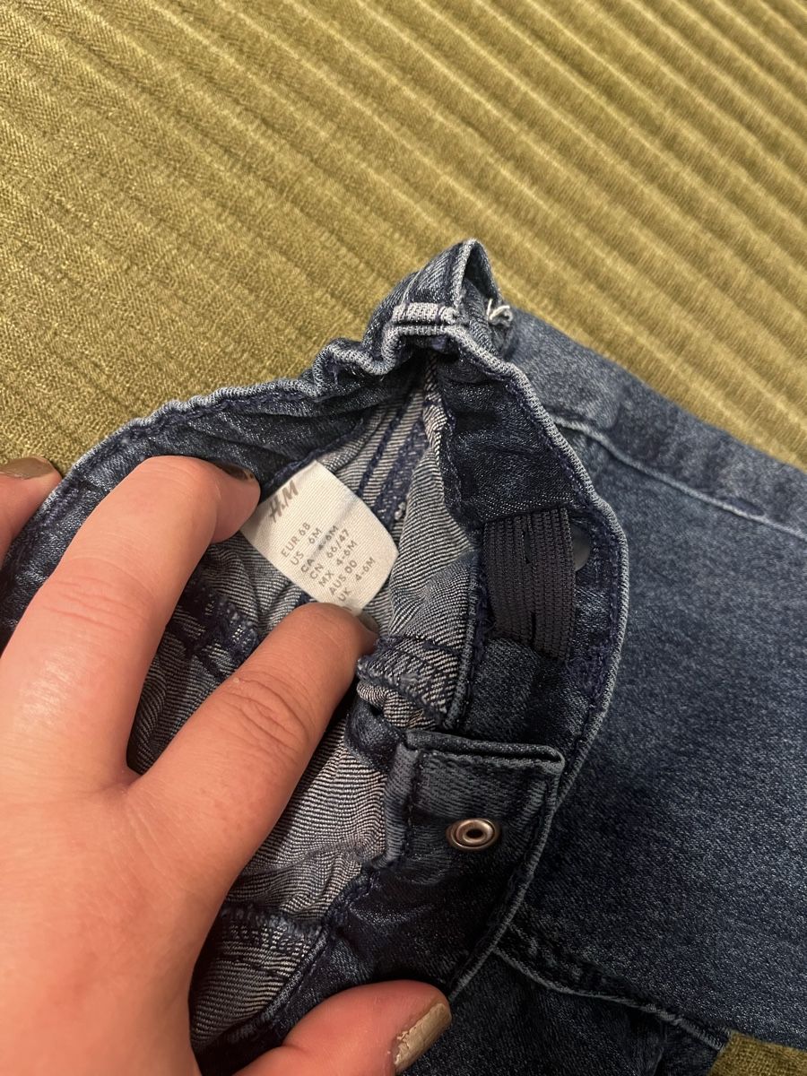 H&M Pantaloni: Jean bébé H&M, taille 68 etat neuf - taille réglable  – Nuovo (secondo la descrizione) da Cossonay-Ville venduto da Venusa09 2