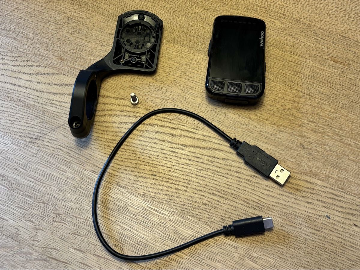 Wahoo Computer & Strumenti di misurazione: Wahoo Elemnt Bolt V2 – Nuovo (secondo la descrizione) da Zürich venduto da dom_9h7m 3