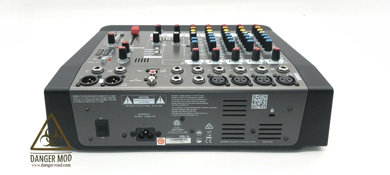 Allen & Heath Platines de mixage: Table de mixage Allen&Heath ZEDi-10 – D'occasion à Villars-sur-Glâne par Danger_Mod 4