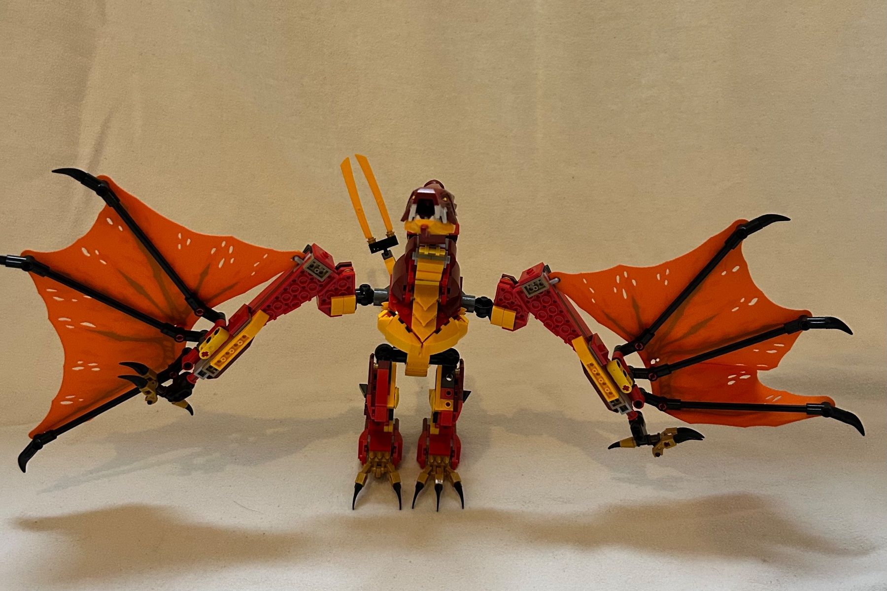 Lego Giocattoli: Kais Feuerbach von Ninjago – Usato da Unterentfelden venduto da ett_dx5r 4