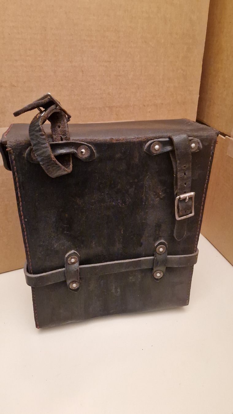 Borse: Vintage Leder Kameratasche – Usato da Zürich venduto da anna.caterina 4