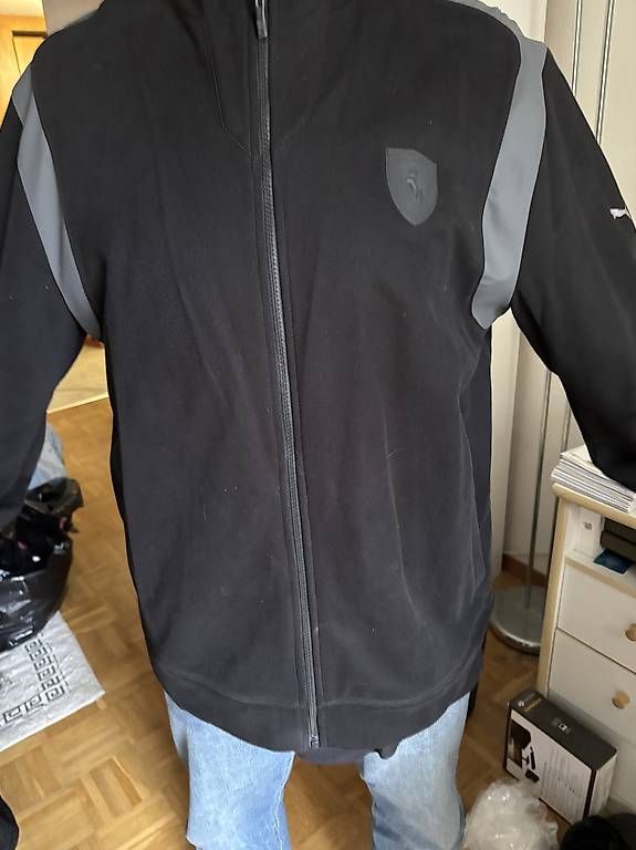 Vestes: Veste pour homme marque Puma  – D'occasion à St-Blaise par Chemar 2