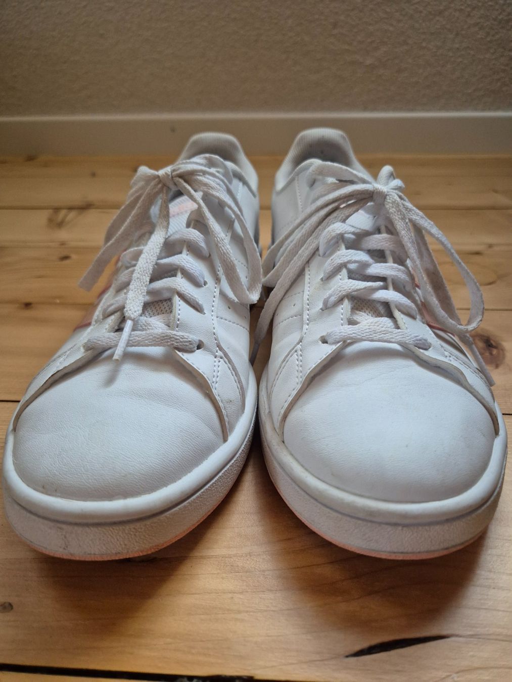 Adidas Scarpe da donna: Adidas Sneaker Gr. 42, weiss – Usato da Steinen venduto da sius21 2