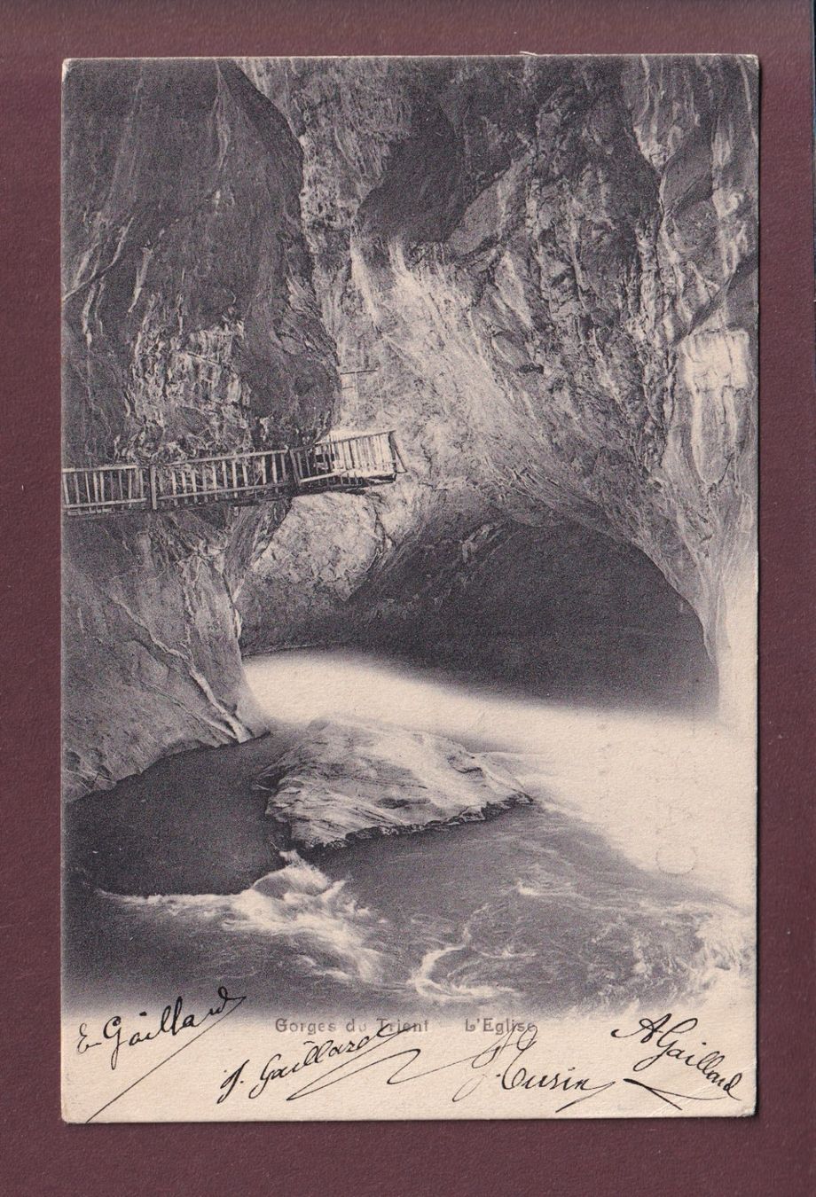 Cartoline postali: Gorges du TRIENT - L'Eglise - 1908 – Usato da Pully venduto da nicecards