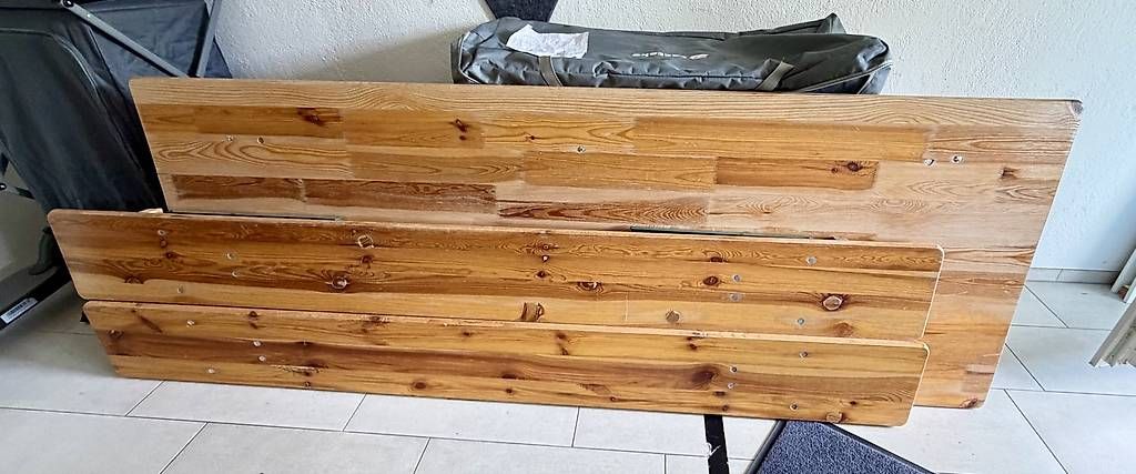 Set di tavolo e panche: Bierzeltgarnitur – Usato da Dielsdorf venduto da Gauga284 1