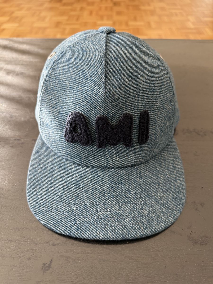 Altro in  Abbigliamento & Accessori: Cap Ami Paris – Nuovo e nell'imballaggio originale da Wald zh venduto da EduAlex