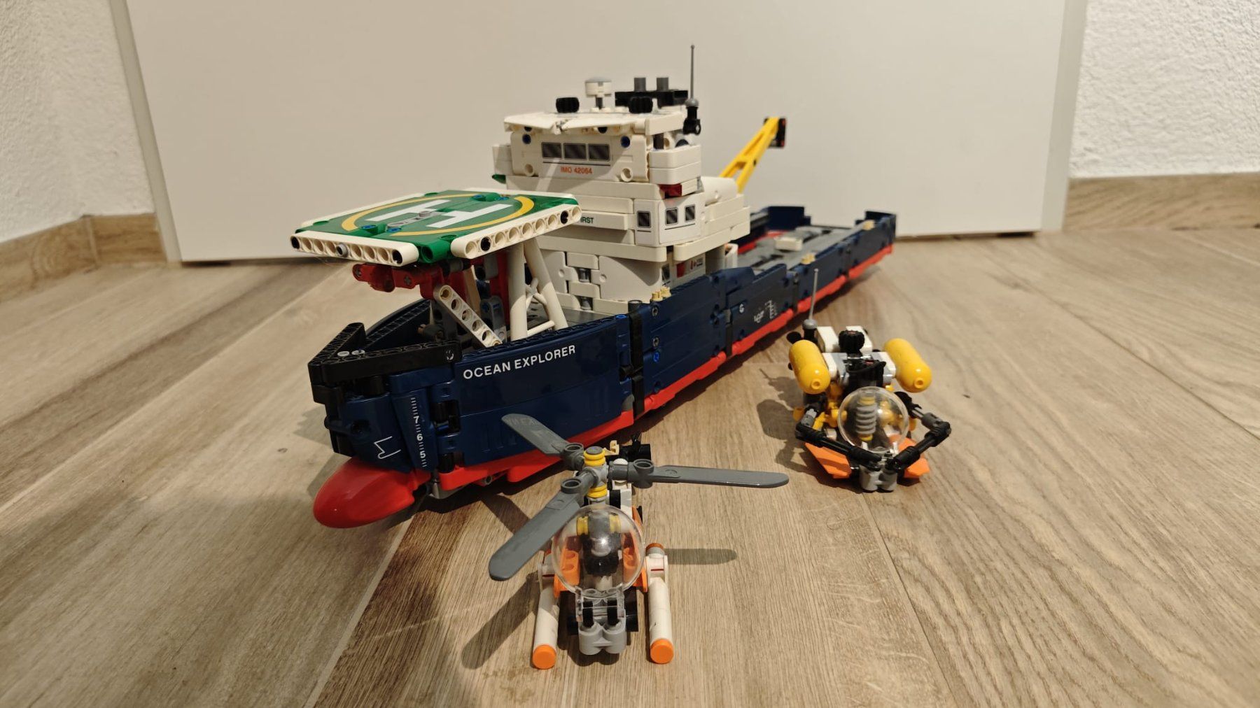 Lego Giocattoli: LEGO Technic Forschungsschiff 42064 – Usato da Bützberg venduto da Kevnic