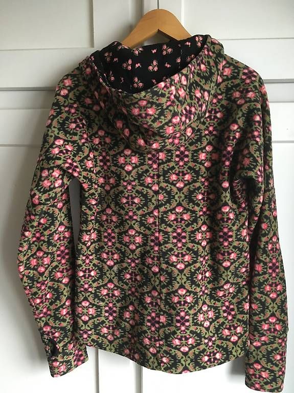 Blutsgeschwister Maglioni & Felpe: Blutsgeschwister Hoodie Gr. S – Usato da Zizers venduto da Ranunkel05 2