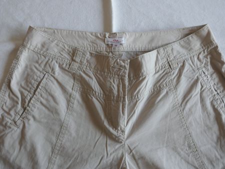 FAST NEU !  S.OLIVER  leichte Caprihose beige