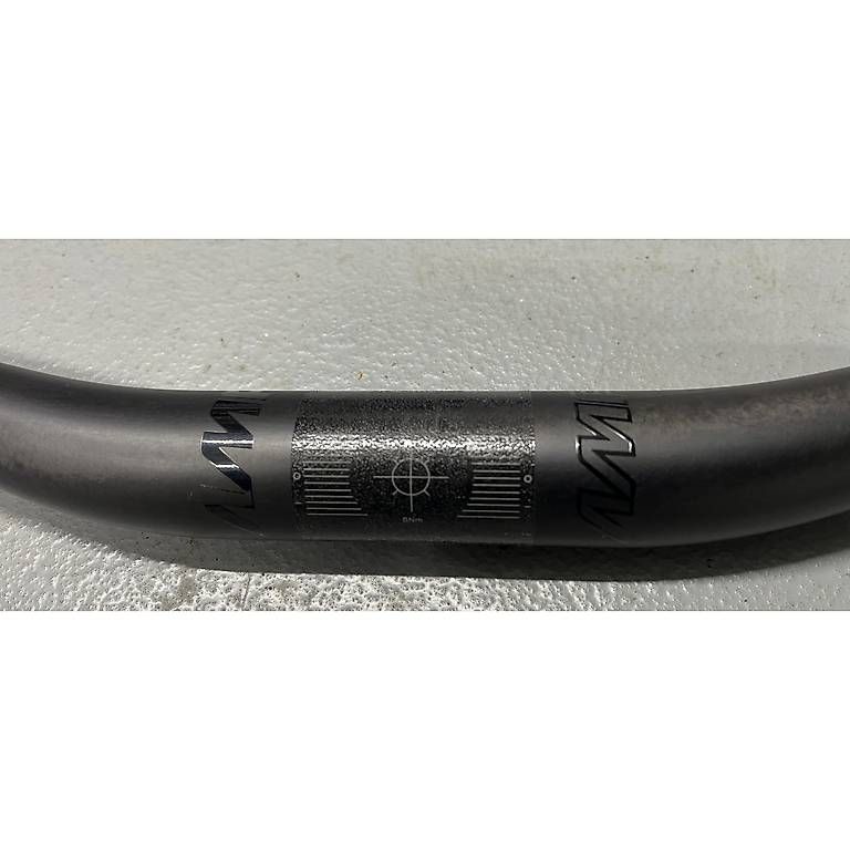 Pezzi di ricambio: Amflow Enduro Carbon -Lenker 800mm – Usato da Hausen AG venduto da Nasdaq0 1