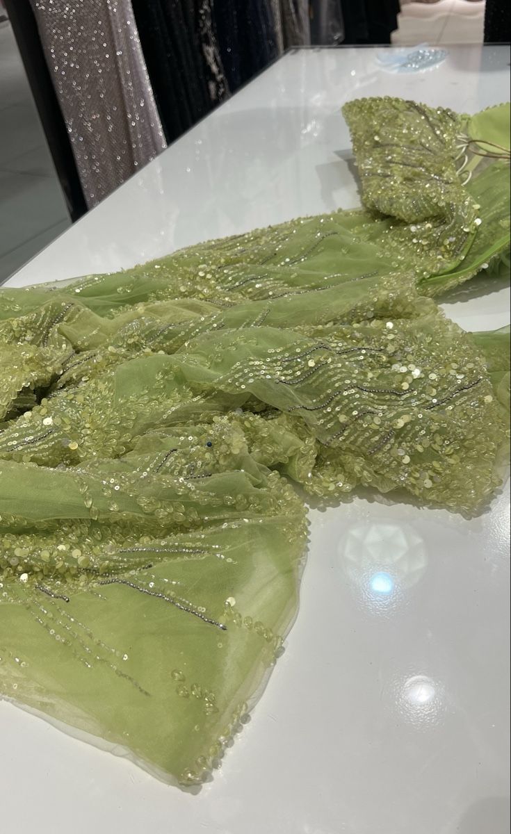 Vestiti: Abendkleid – Nuovo (secondo la descrizione) da Triengen venduto da arb_lsx7 3